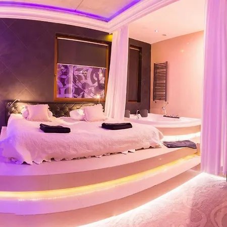 Aparthotel Ramka & Restaurant & Wine Bar Poznań