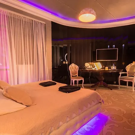 Ramka&restaurant&wine Bar 3* Posen