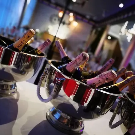 Aparthotel Ramka & Restaurant & Wine Bar