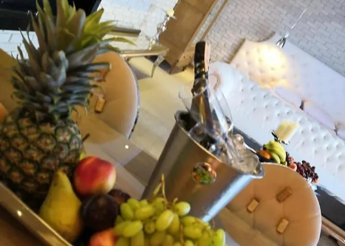 Апарт-отель Ramka & Restaurant & Wine Bar 3*