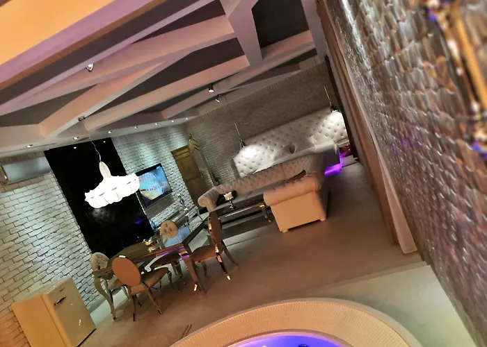 Апарт-отель Ramka & Restaurant & Wine Bar Познань