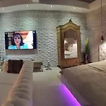 Ramka & Restaurant & Wine Bar Lejlighedshotel Poznań