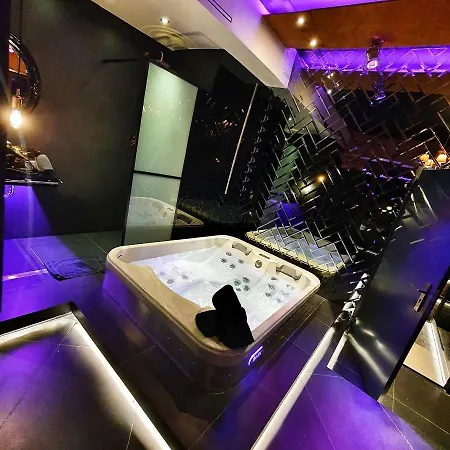 Ramka&restaurant&wine Bar Aparthotel Posen