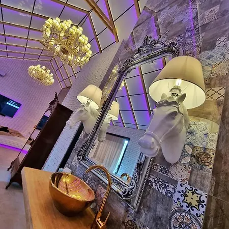 Ramka & Restaurant & Wine Bar 3*
