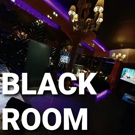 Ramka & Restaurant & Wine Bar 公寓式酒店 3*