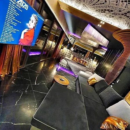 Apartmanhotel Ramka & Restaurant & Wine Bar