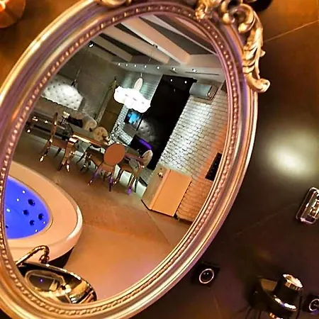 Ramka & Restaurant & Wine Bar 3* Poznań