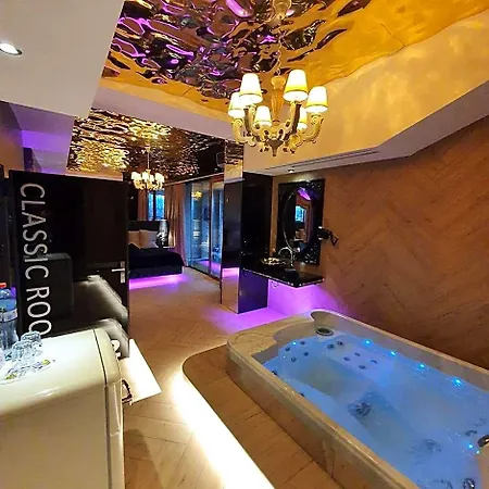 Apartmanhotel Ramka & Restaurant & Wine Bar Poznań