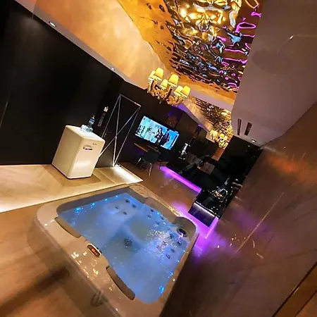 Ramka & Restaurant & Wine Bar 3* Poznań
