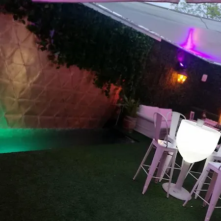 公寓式酒店 Ramka & Restaurant & Wine Bar 3*