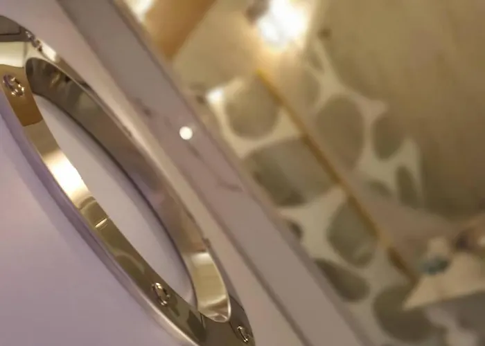 Ramka & Restaurant & Wine Bar מלון דירות 3*