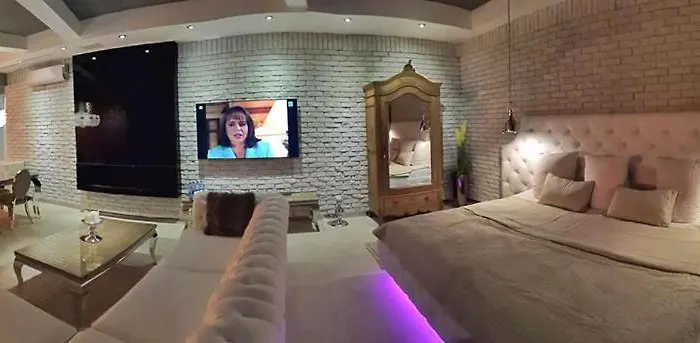 Ramka & Restaurant & Wine Bar מלון דירות פוזנן