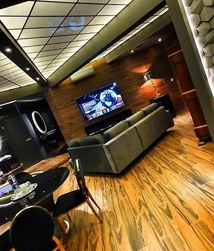 Aparthotel Hotel Ramka & Restaurant & Wine Bar